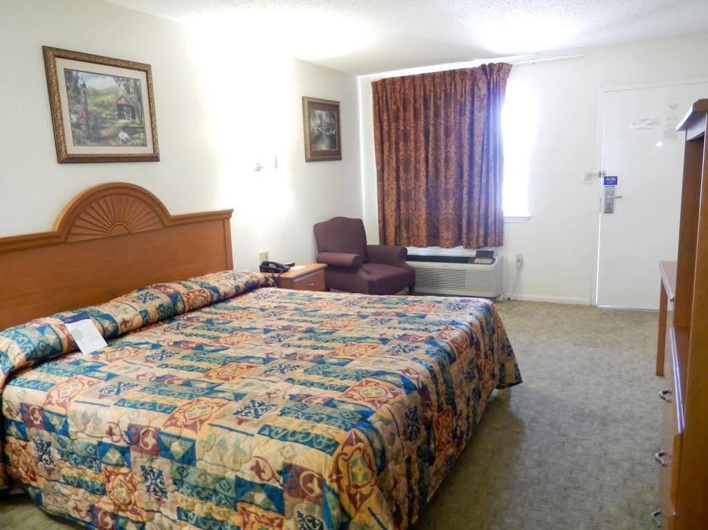 Motel 6-Azle, Tx Εξωτερικό φωτογραφία
