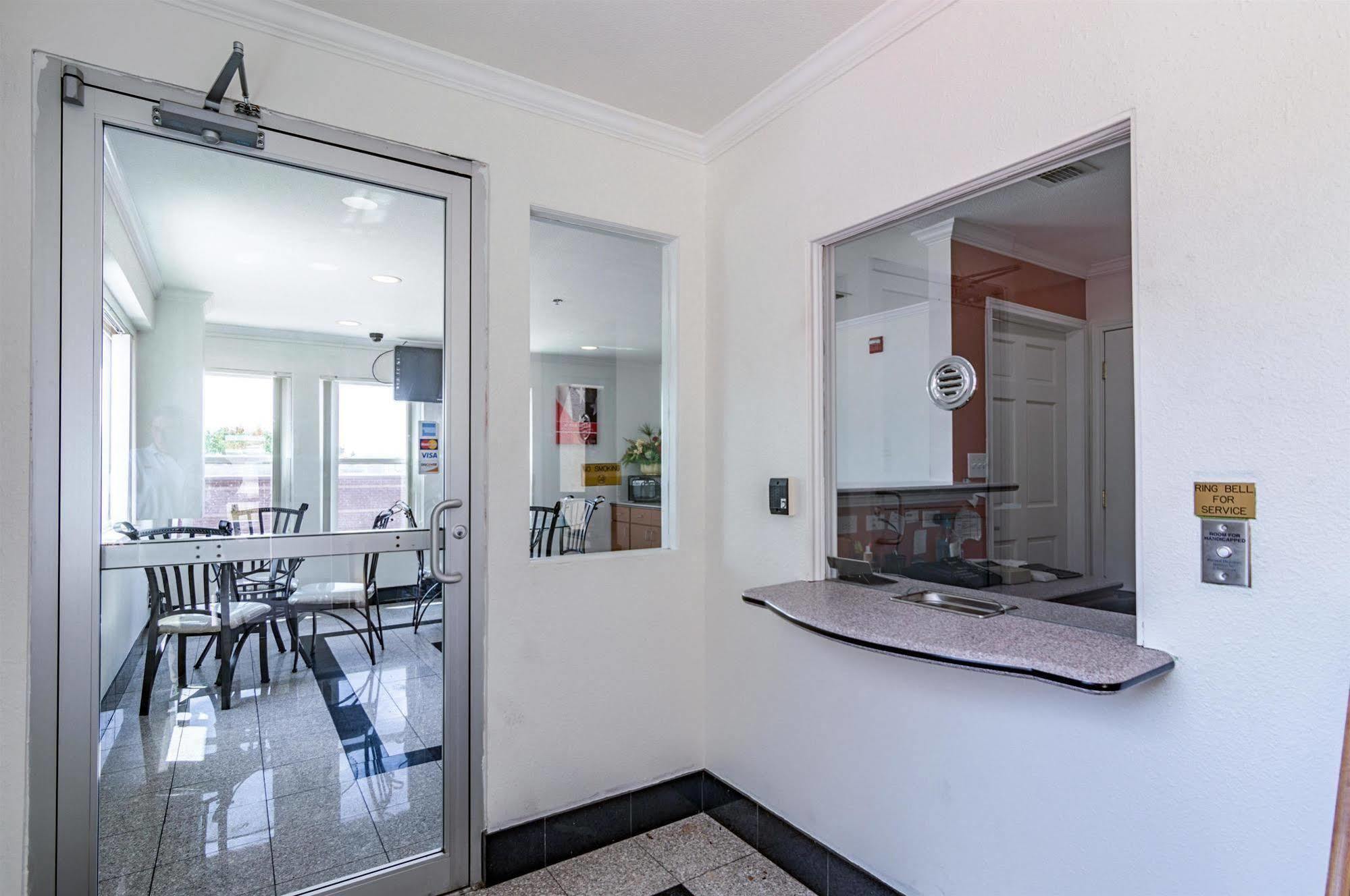 Motel 6-Azle, Tx Εξωτερικό φωτογραφία