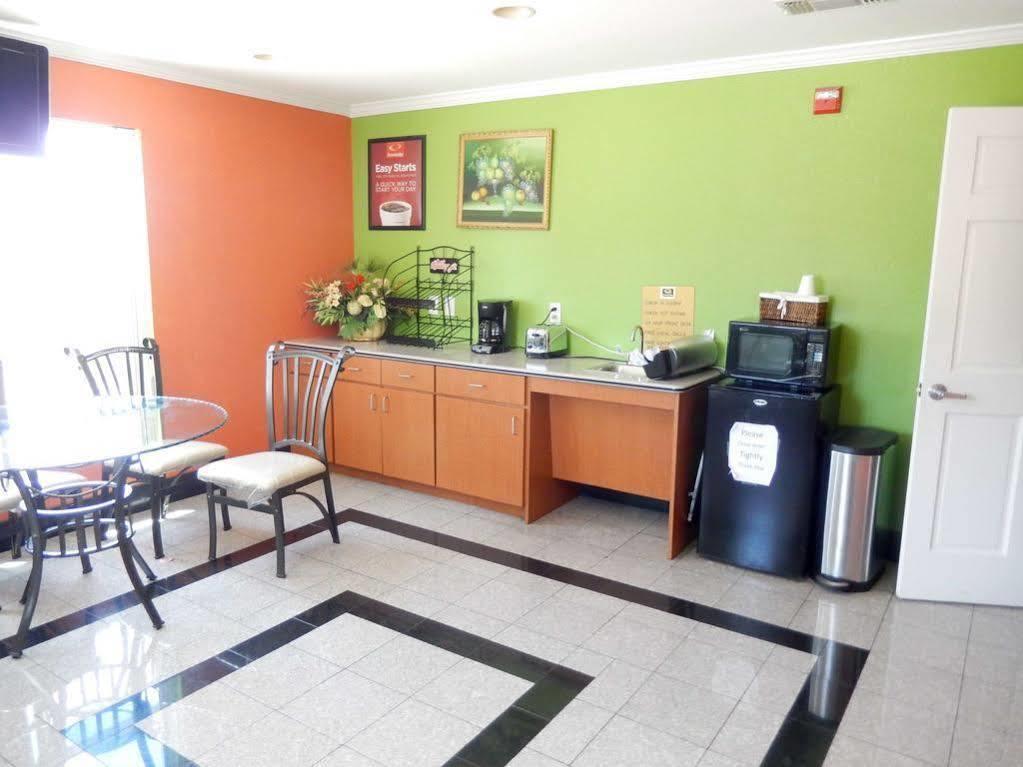 Motel 6-Azle, Tx Εξωτερικό φωτογραφία